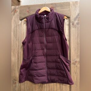 Lululemon Athletica Women’s Down For It All Vest LIKE NEW size 18